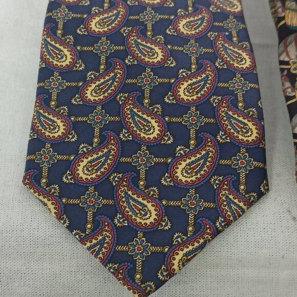 ❤️LOT 3 FENDI CHRISTIAN DIOR VALENTINO NECK TIES Horse Tassel Paisley and Dots - Picture 6 of 12